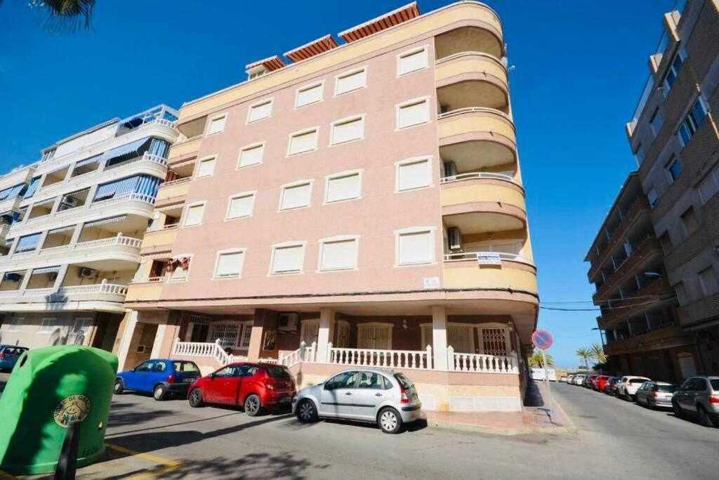 Apartamento Pink Sweet Home Torrevieja Eksteriør bilde
